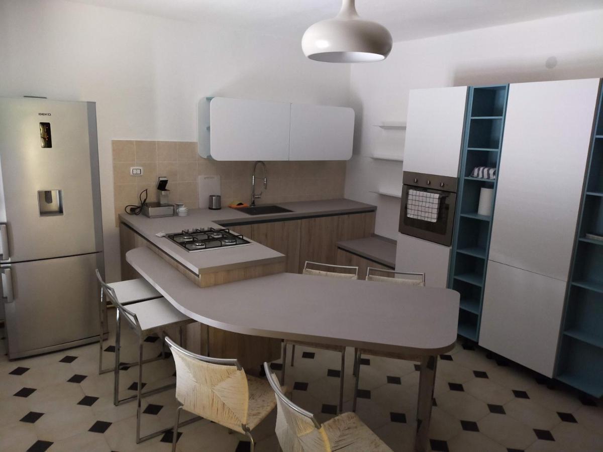 Sa Stiddiosa Guesthouse Gadoni Bagian luar foto