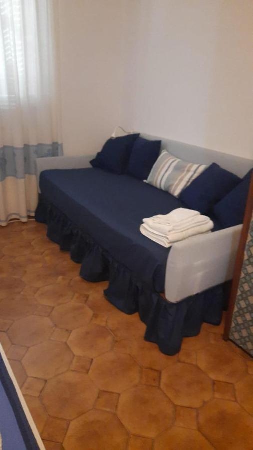 Sa Stiddiosa Guesthouse Gadoni Bagian luar foto